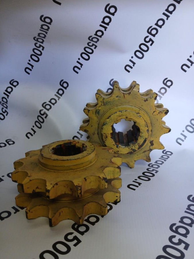 Звездочка КИС 0142602 Z 14,t 25.4 внут шлиц 8